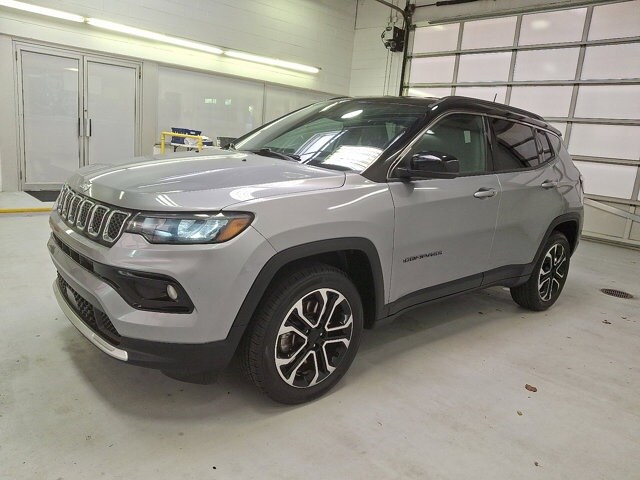 2024 Jeep Compass Limited photo 3