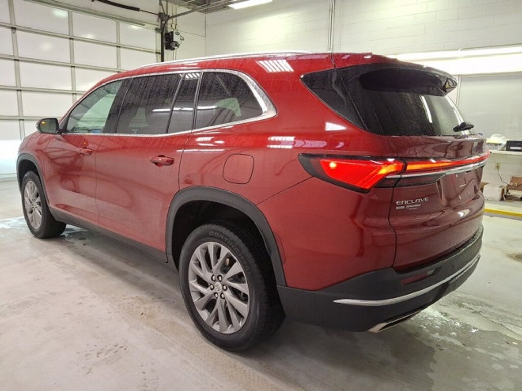 Used 2025 Buick Enclave Preferred SUV