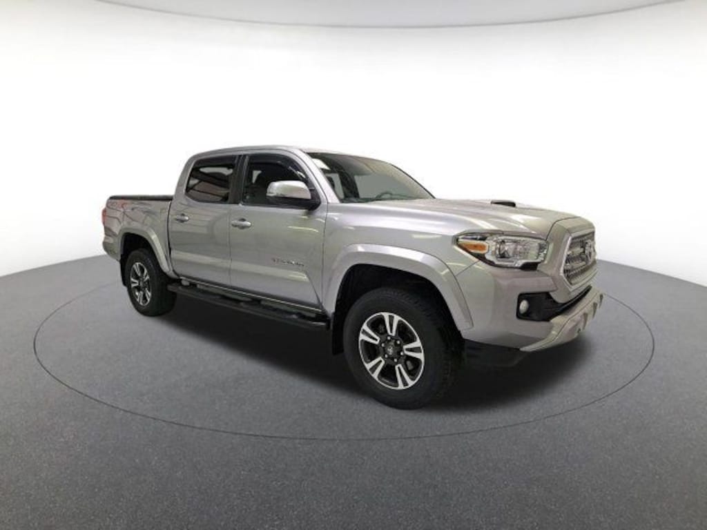 Used 2016 Toyota Tacoma TRD Sport Truck