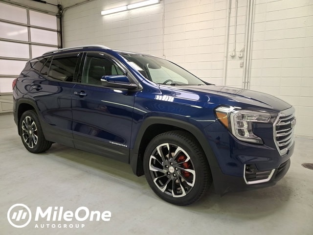 2022 GMC Terrain SLT