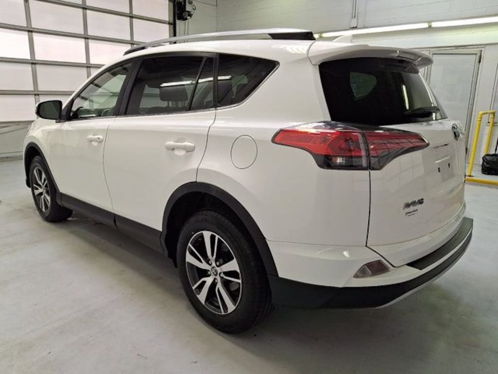 Used 2018 Toyota RAV4 XLE SUV