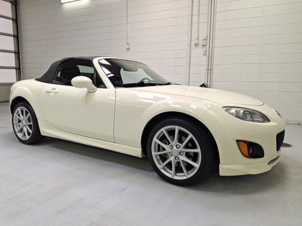 Used 2009 Mazda Miata Touring Convertible
