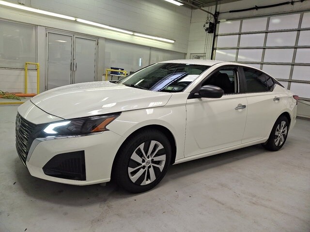 2024 Nissan Altima 2.5 S photo 3
