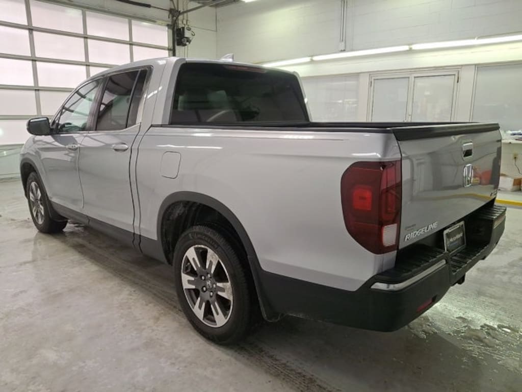 Used 2017 Honda Ridgeline RTL-T Truck