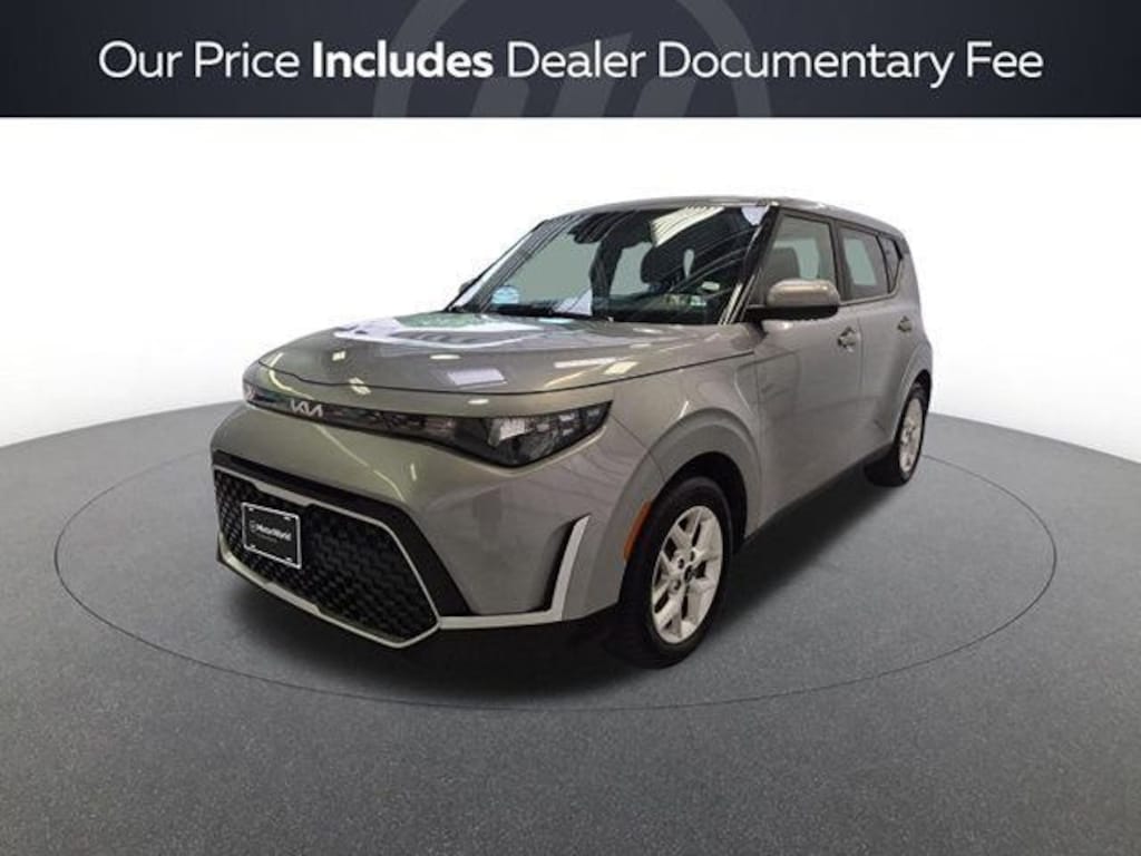 Used 2024 Kia Soul LX Hatchback
