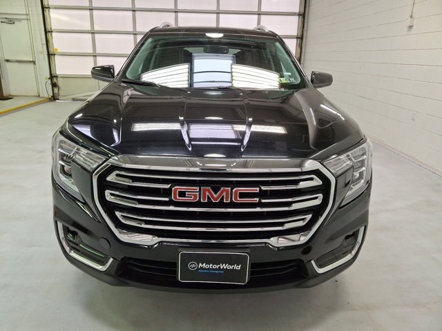 Used 2024 GMC Terrain SLT with VIN 3GKALVEG6RL233433 for sale in Wilkes Barre, PA
