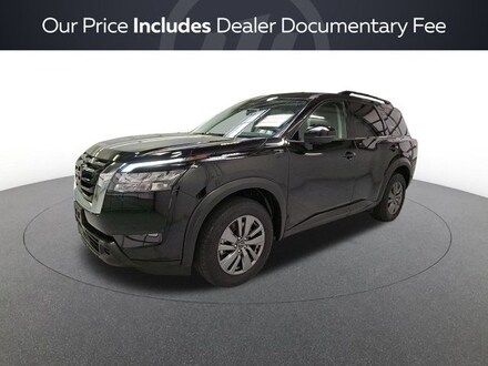 2025 Nissan Pathfinder SV SUV
