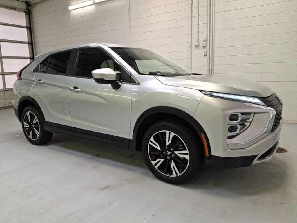 Used 2025 Mitsubishi Eclipse Cross SE SUV