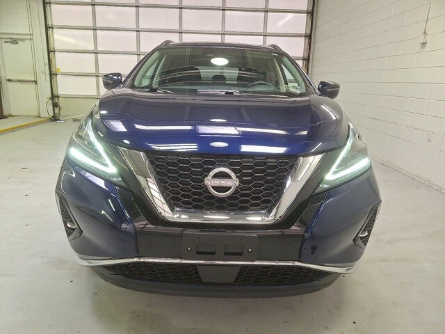 2023 Nissan Murano SV photo 2