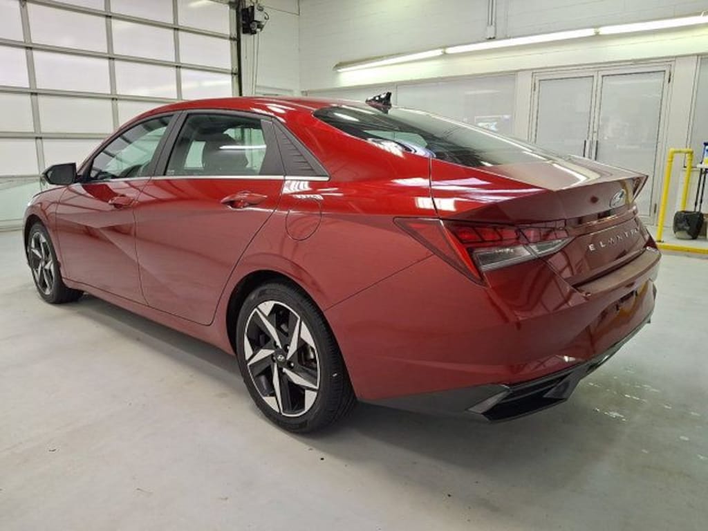 Used 2023 Hyundai Elantra Limited Sedan
