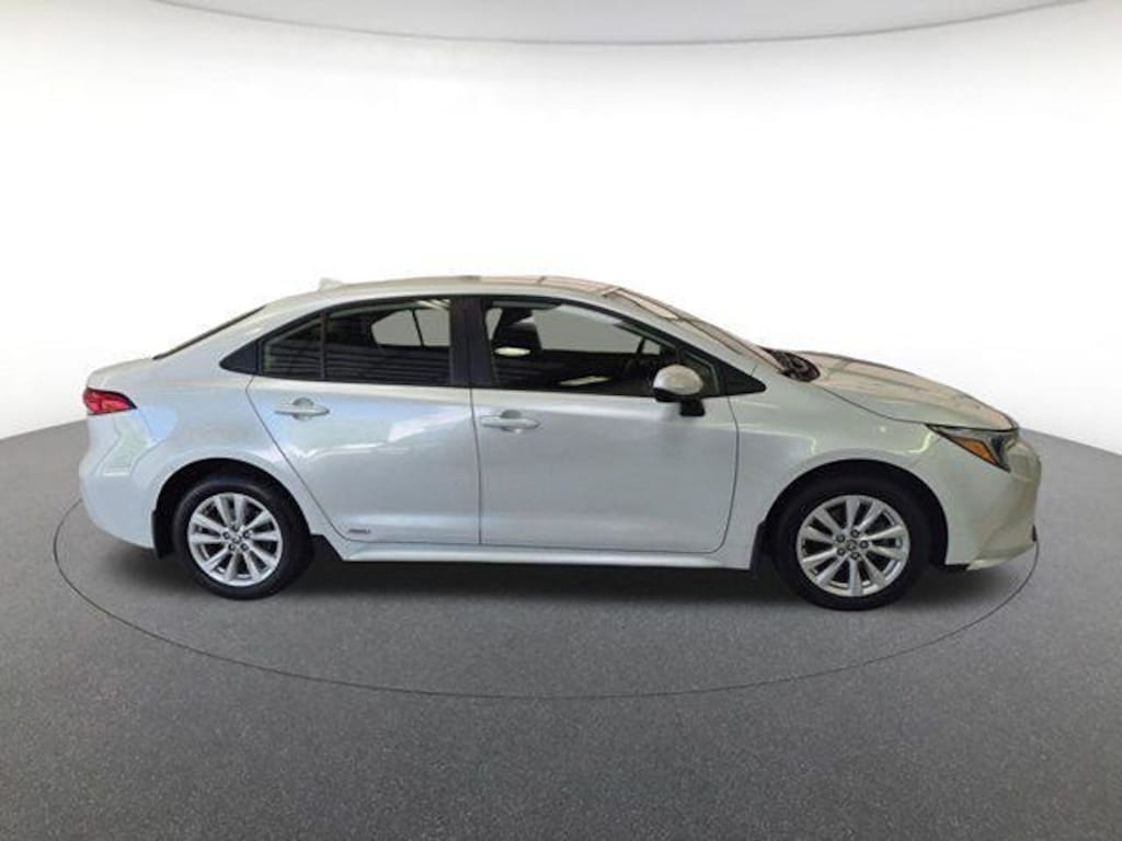 Used 2024 Toyota Corolla Hybrid LE Sedan