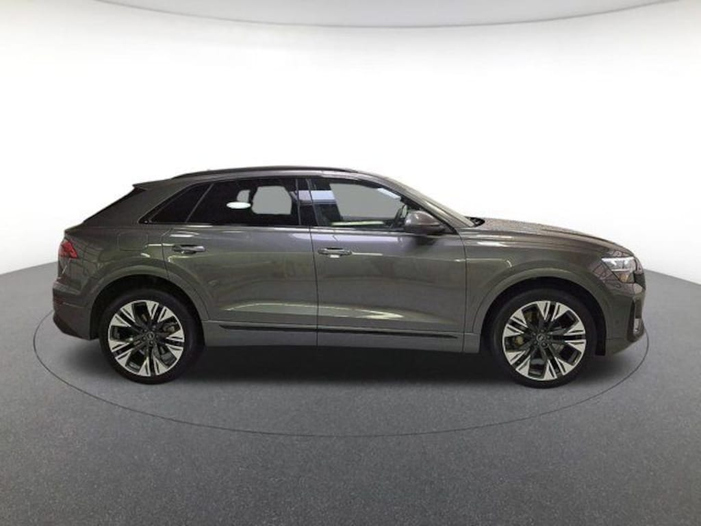 Used 2025 Audi Q8 55 Premium Plus SUV