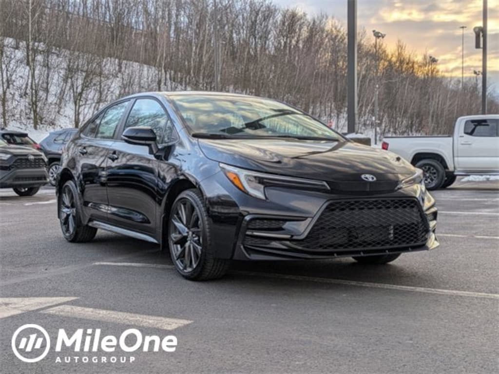 New 2026 Toyota Corolla SE Sedan