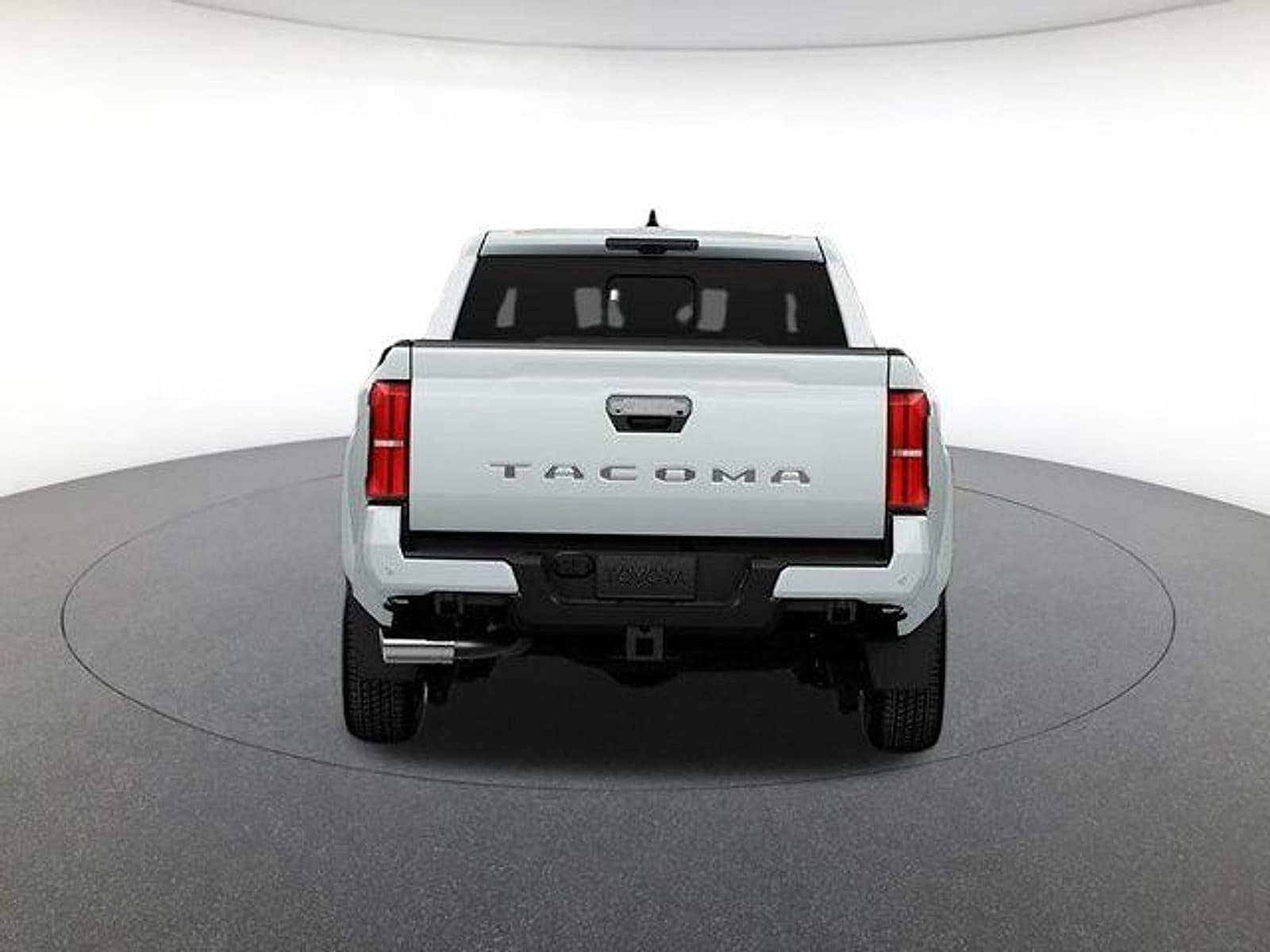 2026 Toyota Tacoma Limited - Photo 8