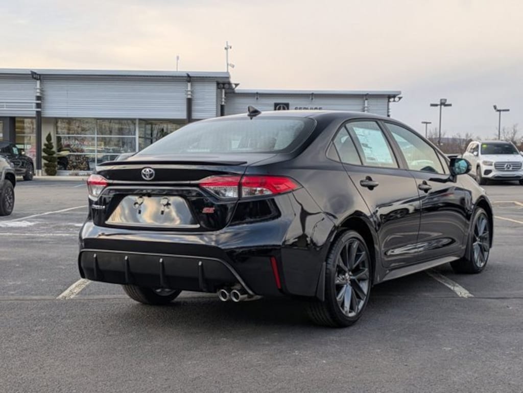 New 2026 Toyota Corolla SE Sedan