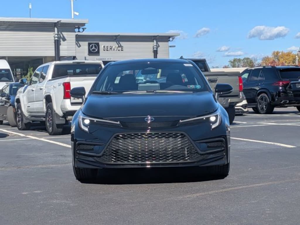 New 2026 Toyota Corolla SE Sedan