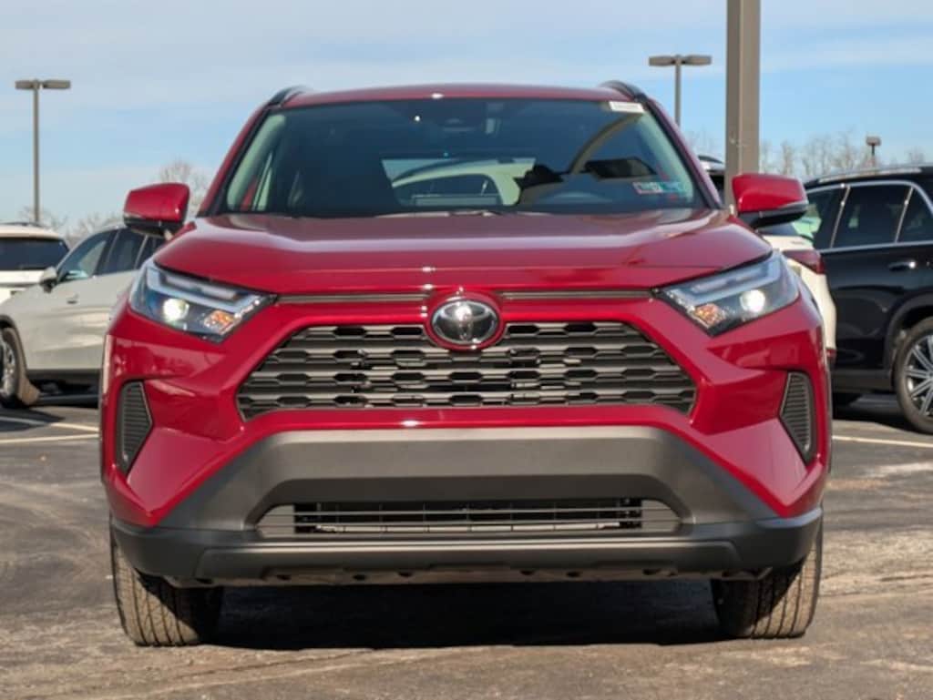 New 2025 Toyota RAV4 XLE SUV
