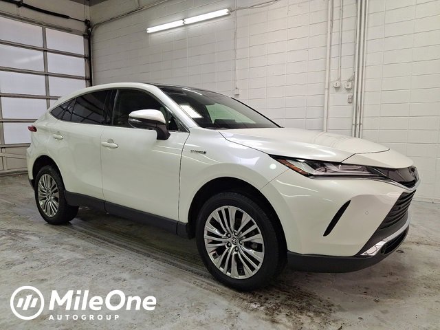 2021 Toyota Venza Limited's photo