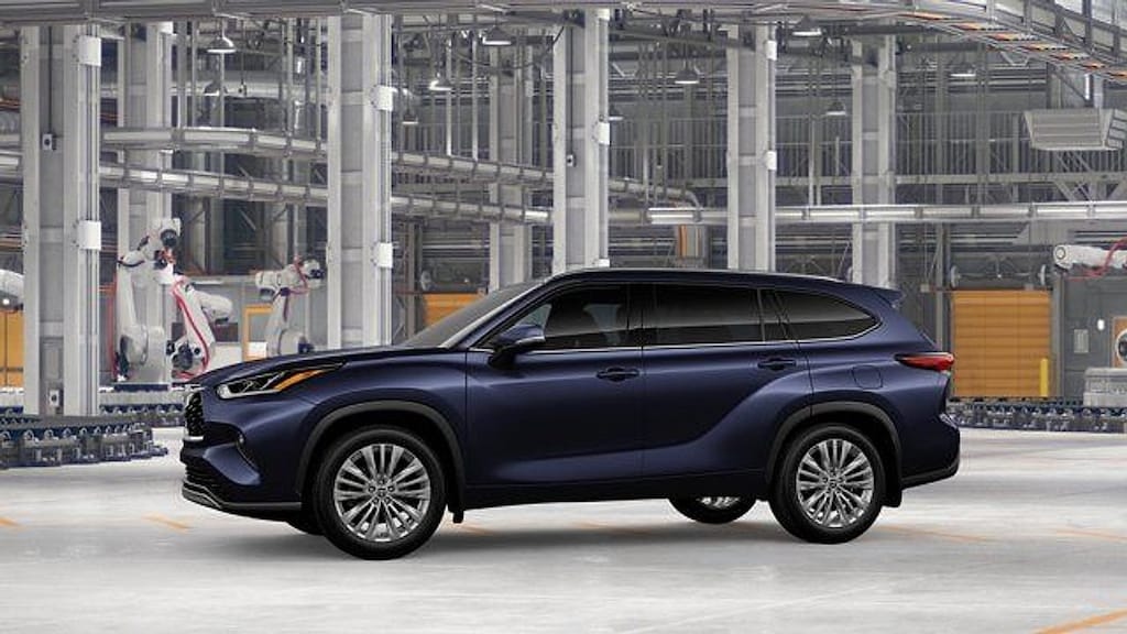 New 2026 Toyota Highlander Platinum SUV