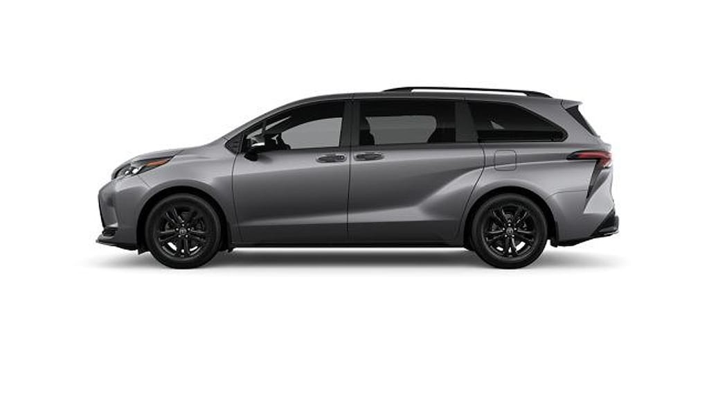 New 2026 Toyota Sienna XSE Van Passenger Van