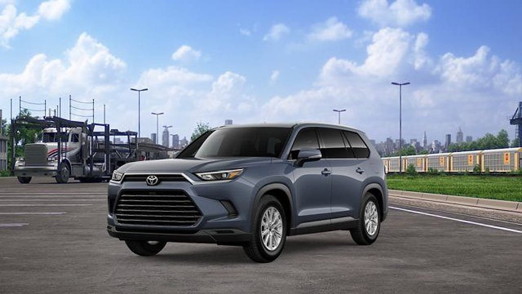New 2026 Toyota Grand Highlander Hybrid XLE SUV