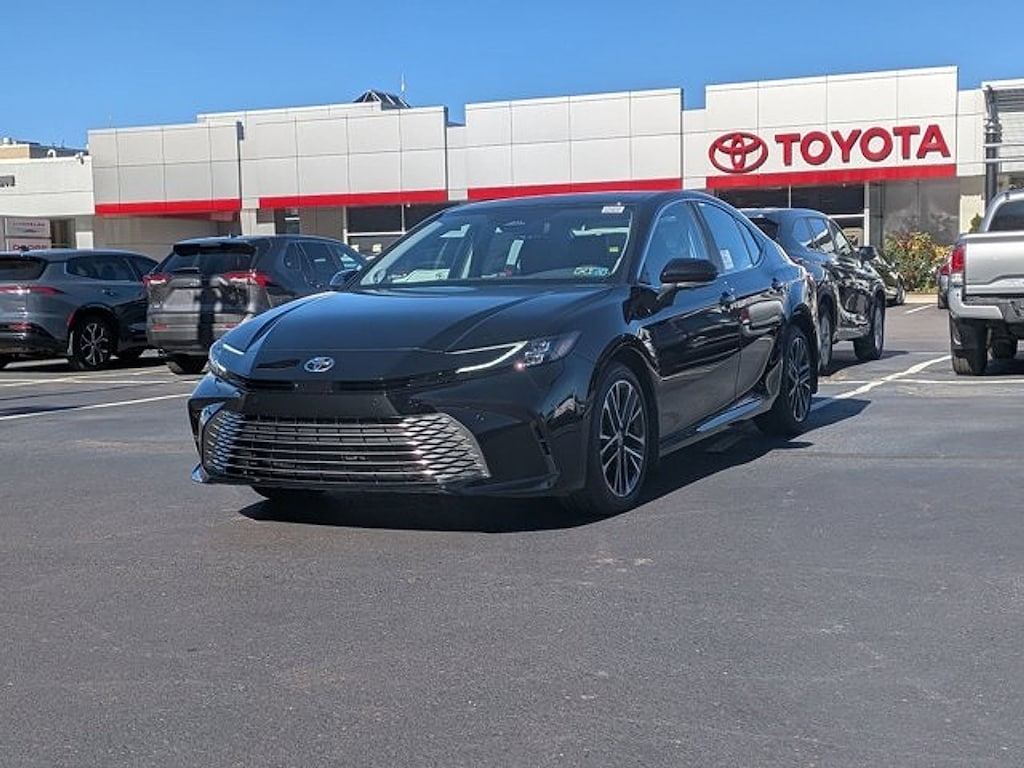 New 2026 Toyota Camry XLE Sedan