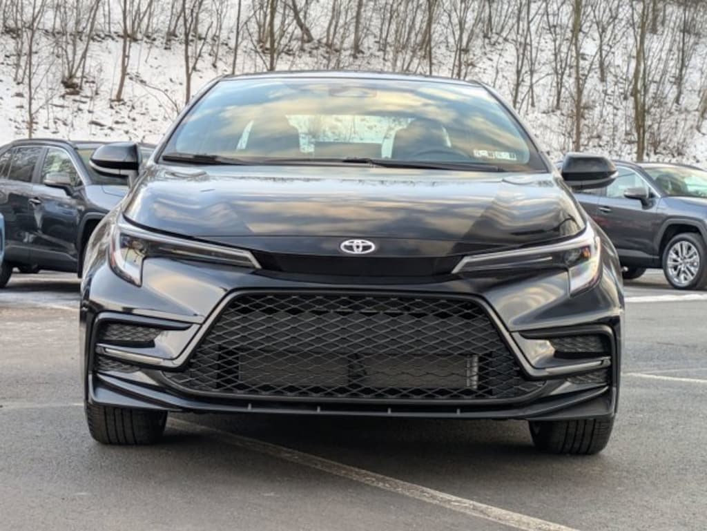 New 2026 Toyota Corolla SE Sedan