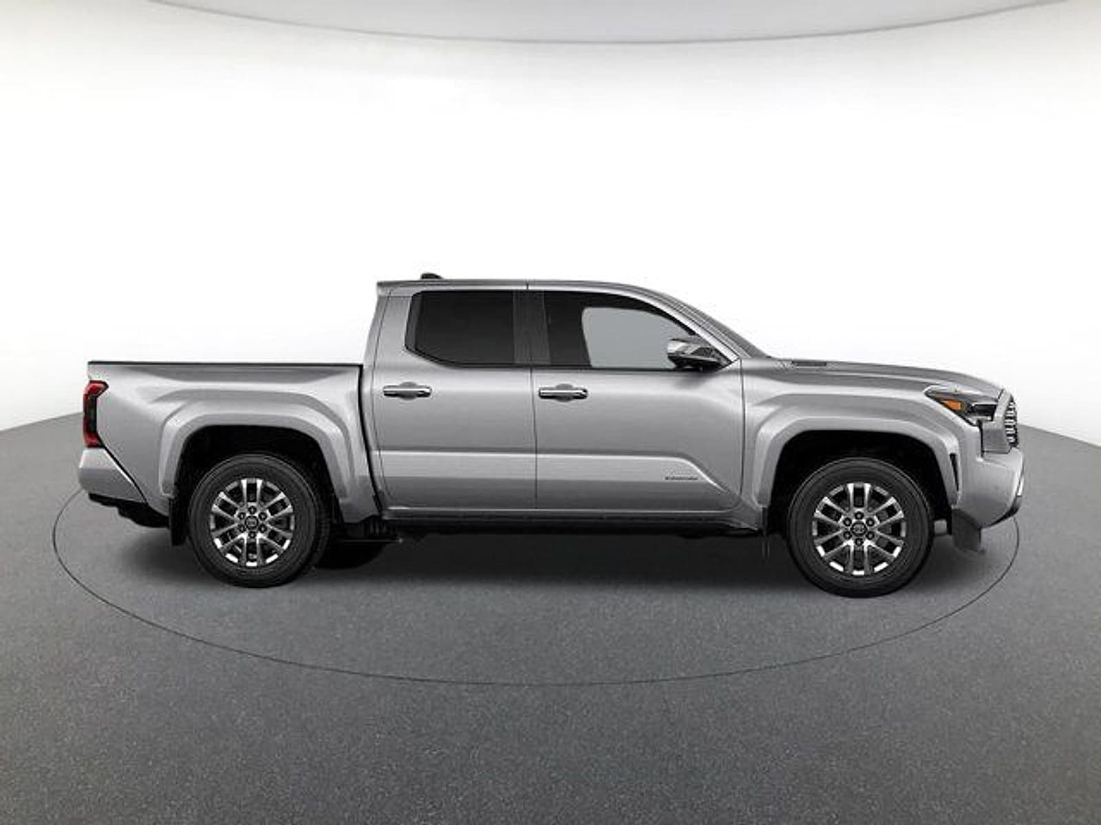 2026 Toyota Tacoma Limited - Photo 13