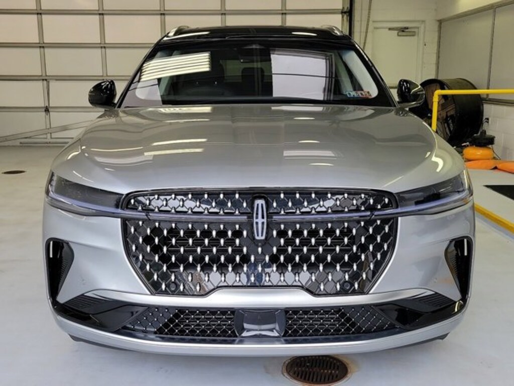 Used 2024 Lincoln Nautilus For Sale at MotorWorld Toyota VIN