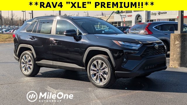 2025 Toyota RAV4 XLE Premium's photo