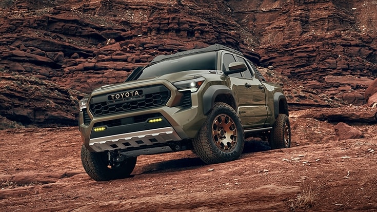 2024-Toyota-Tacoma-Hill (1).jpg