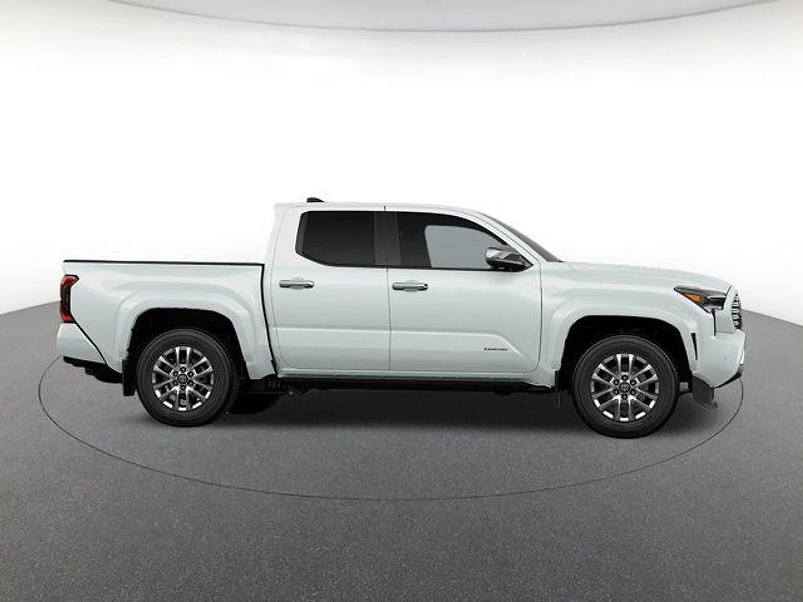 2026 Toyota Tacoma Limited - Photo 13
