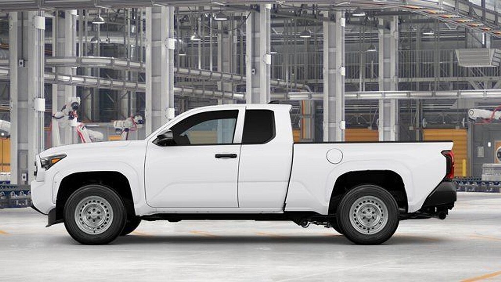 New 2026 Toyota Tacoma SR Truck XtraCab
