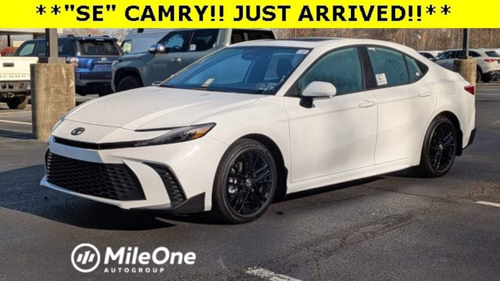 New 2026 Toyota Camry SE Sedan