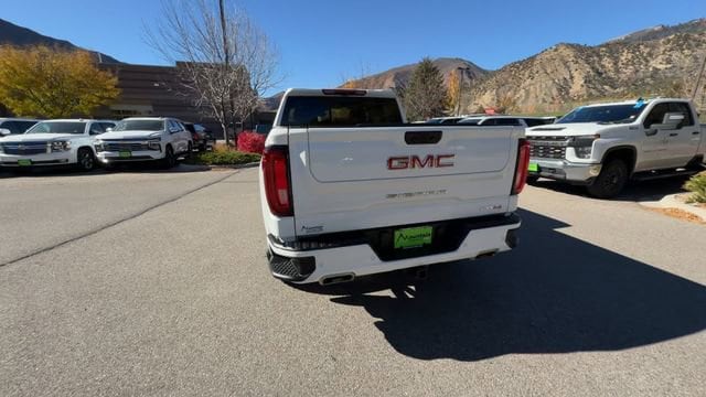 2024 GMC Sierra 1500 AT4 - Photo 7