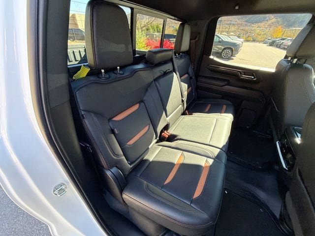 2024 GMC Sierra 1500 AT4 - Photo 28