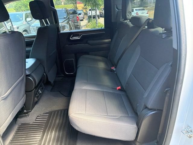 2025 Chevrolet Silverado 2500HD LT - Photo 19