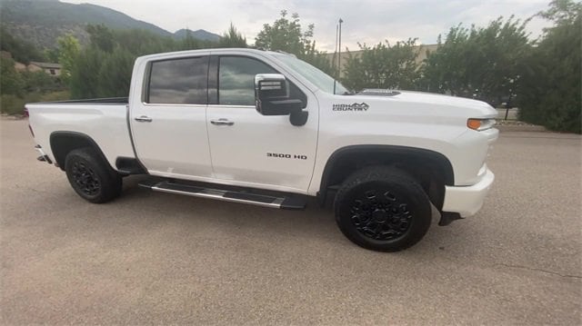 Used 2022 Chevrolet Silverado 3500HD High Country with VIN 1GC4YVEY9NF139926 for sale in Glenwood Springs, CO