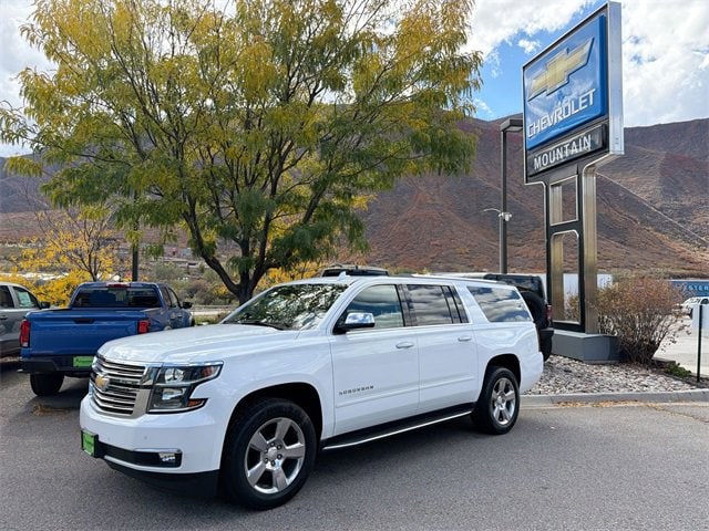 2020 Chevrolet Suburban Premier's photo