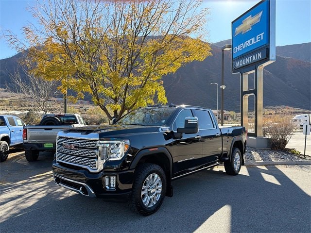 2022 GMC Sierra 3500HD Denali's photo
