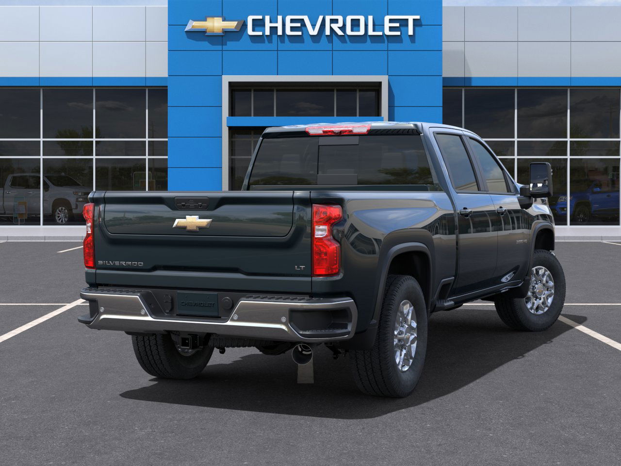 2025 Chevrolet Silverado 3500HD LT photo 4