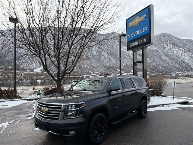 2017 Chevrolet Suburban LT