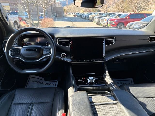 2024 Jeep Wagoneer L Series II - Photo 12
