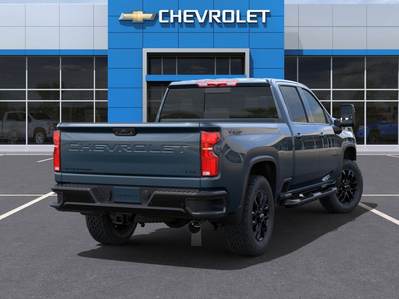 2025 Chevrolet Silverado 3500HD LTZ photo 4