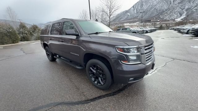 Used 2017 Chevrolet Suburban LT with VIN 1GNSKHKC6HR161007 for sale in Glenwood Springs, CO