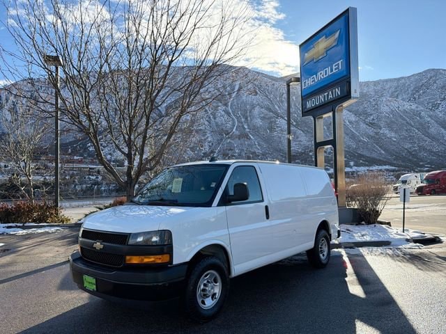 2021 Chevrolet Express Cargo Work Van's photo
