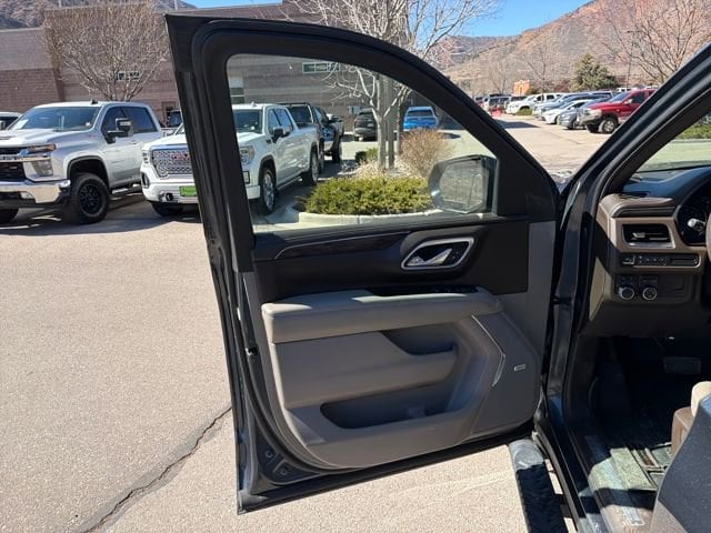 2021 Chevrolet Tahoe Z71 - Photo 10