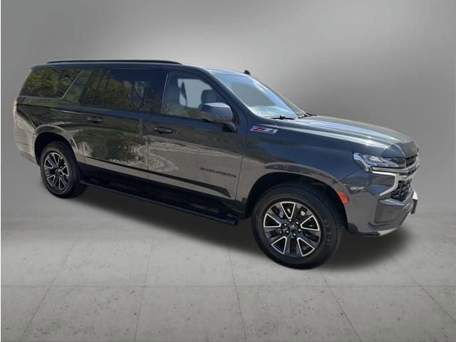 2022 Chevrolet Suburban Z71 - Photo 7