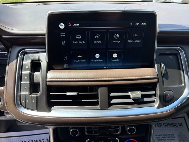 2022 Chevrolet Suburban Z71 - Photo 18