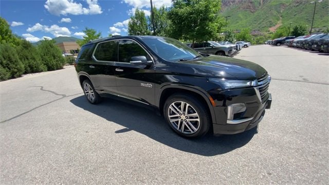 Used 2022 Chevrolet Traverse High Country with VIN 1GNEVNKW7NJ178583 for sale in Glenwood Springs, CO